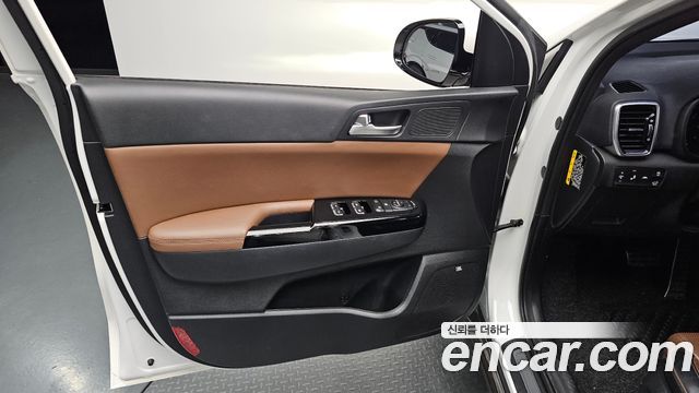 Kia Sportage 2019 — photo 14