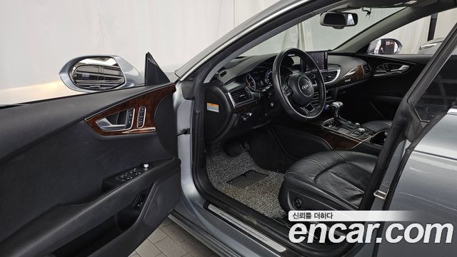 Audi A7 2014 — photo 10