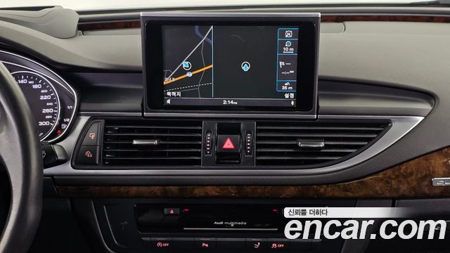 Audi A7 2014 — photo 14