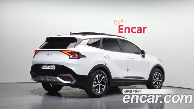 Kia Sportage 2023 — photo 2