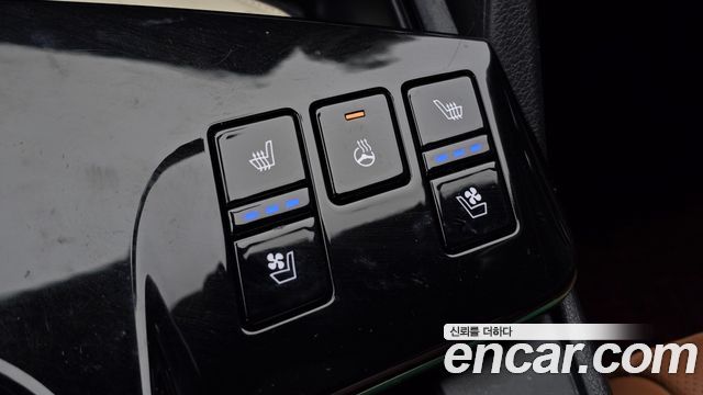 Kia Sportage 2023 — photo 19