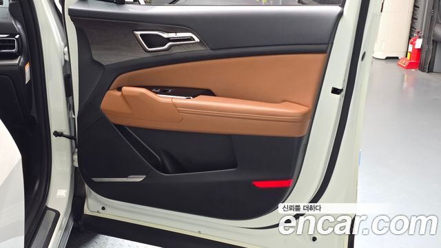 Kia Sportage 2023 — photo 15