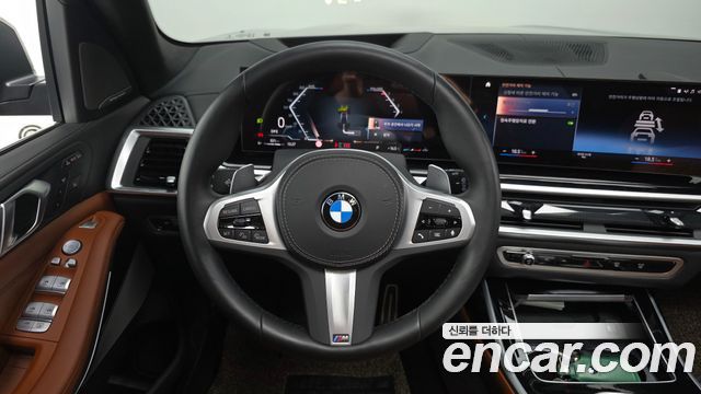 BMW X7 2023 — photo 20