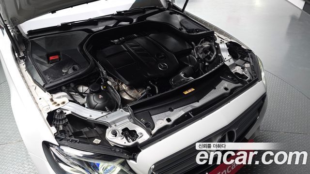 Mercedes-Benz E-Class 2020 — photo 6