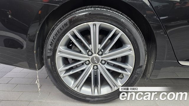 Genesis G80 2019 — photo 5