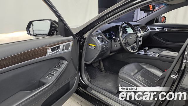 Genesis G80 2019 — photo 13