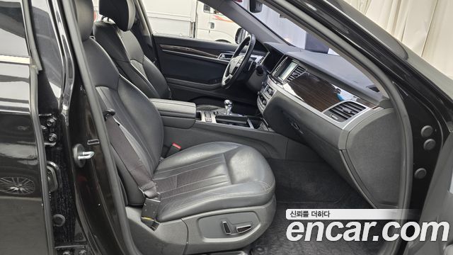 Genesis G80 2019 — photo 16