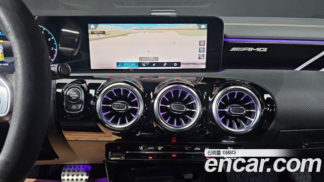 Mercedes-Benz CLA-Class 2021 — photo 16