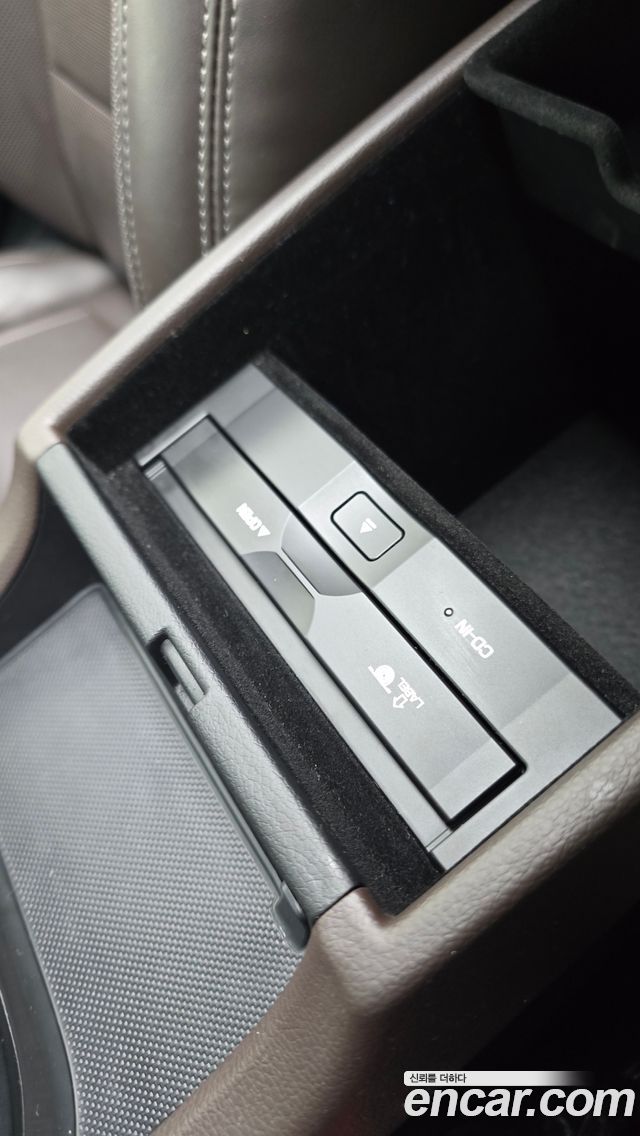 Hyundai Grandeur 2019 — photo 35