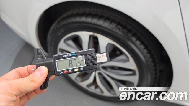 Renault Korea SM6 2016 — photo 18