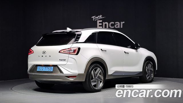 Hyundai Nexo 2023 — photo 2