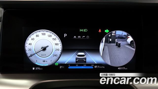Hyundai Nexo 2023 — photo 11