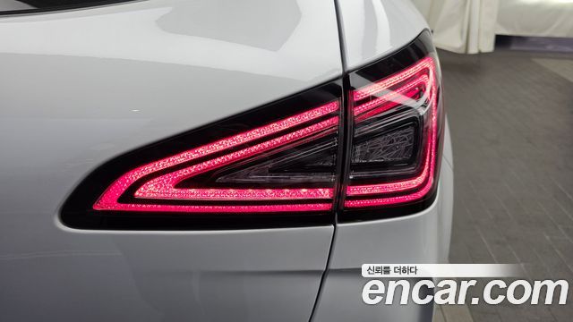 Hyundai Nexo 2023 — photo 9