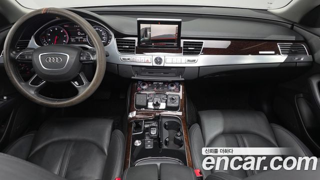 Audi A8 2013 — photo 7