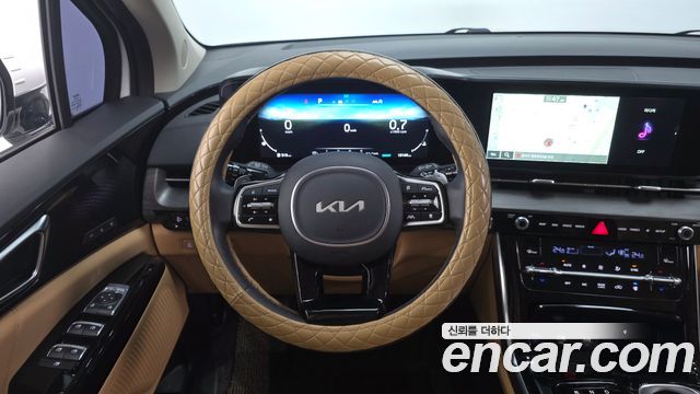 Kia Canival 2023 — photo 20