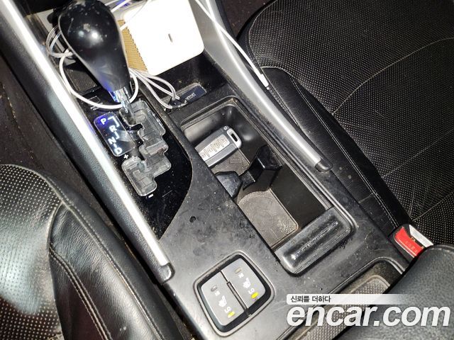 Hyundai Sonata 2010 — photo 12