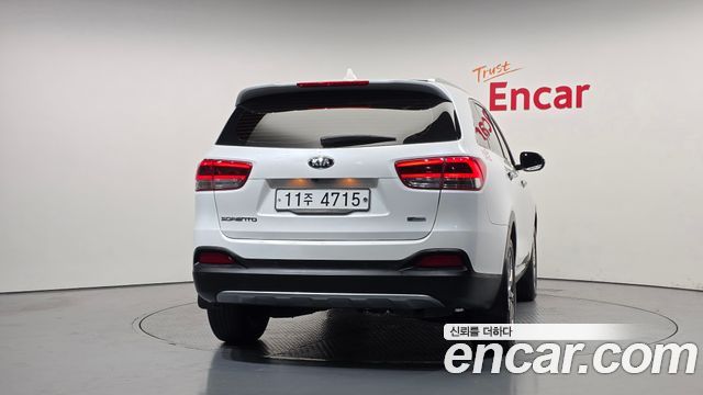 Kia Sorento 2015 — photo 4