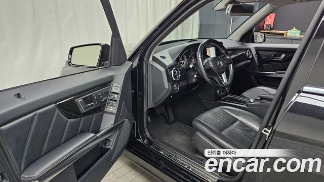 Mercedes-Benz GLK-Class 2013 — photo 13