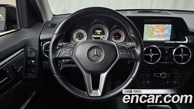 Mercedes-Benz GLK-Class 2013 — photo 19