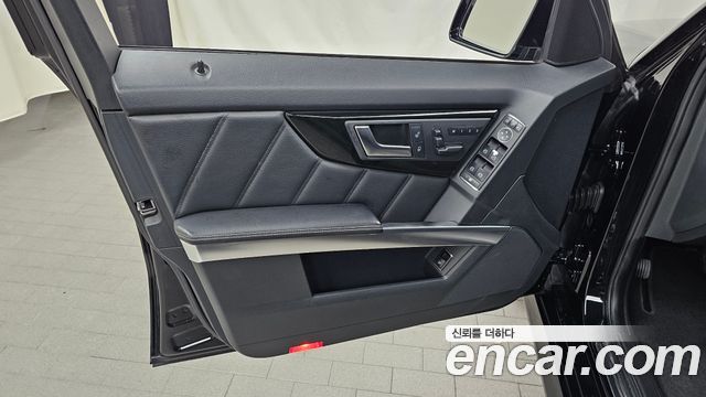 Mercedes-Benz GLK-Class 2013 — photo 14