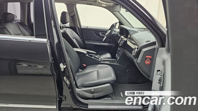 Mercedes-Benz GLK-Class 2013 — photo 16