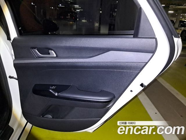 Kia K5 2021 — photo 20