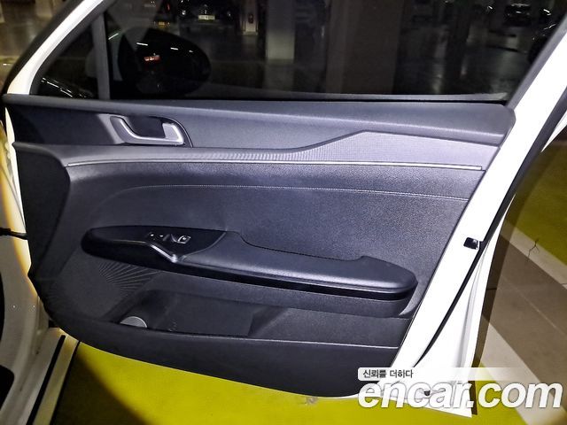 Kia K5 2021 — photo 15