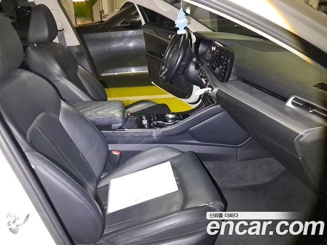 Kia K5 2021 — photo 16