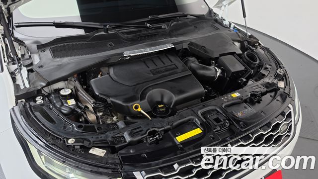 Land Rover Range Rover Evoque 2021 — photo 6