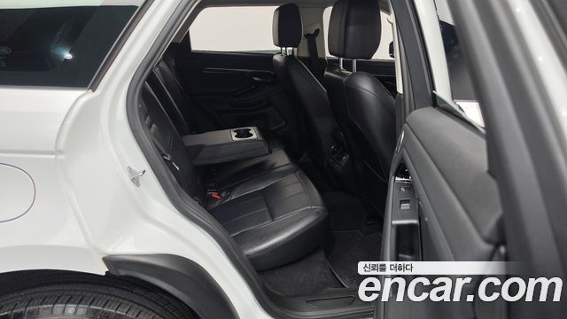 Land Rover Range Rover Evoque 2021 — photo 17