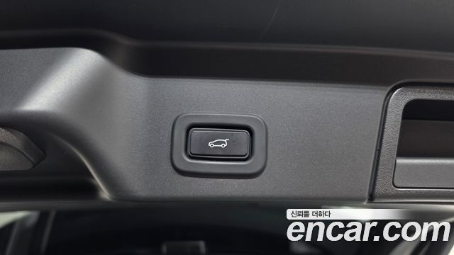 Land Rover Range Rover Evoque 2021 — photo 21