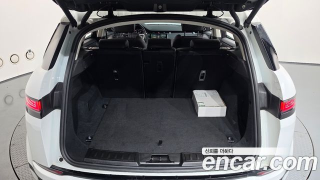 Land Rover Range Rover Evoque 2021 — photo 22