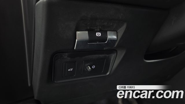 Land Rover Range Rover Evoque 2021 — photo 25