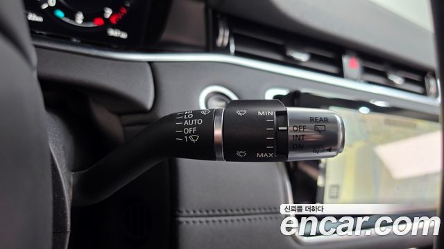 Land Rover Range Rover Evoque 2021 — photo 26