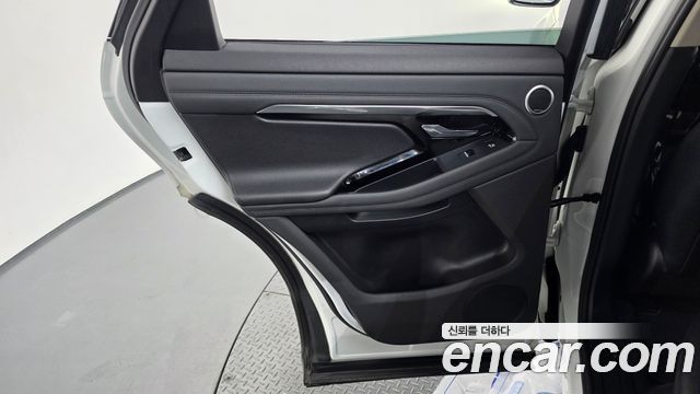 Land Rover Range Rover Evoque 2021 — photo 15