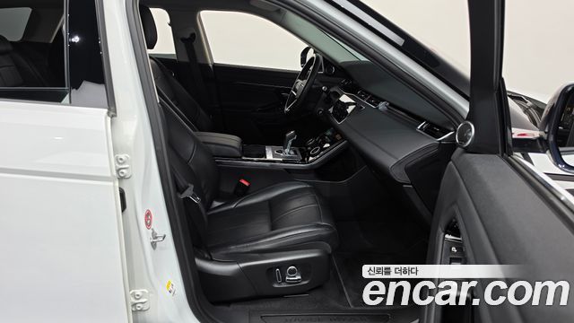 Land Rover Range Rover Evoque 2021 — photo 16