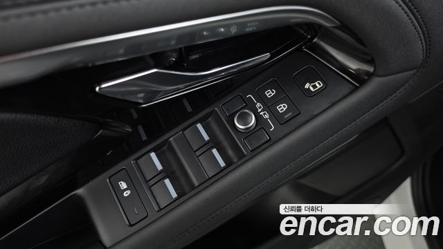 Land Rover Range Rover Evoque 2021 — photo 28