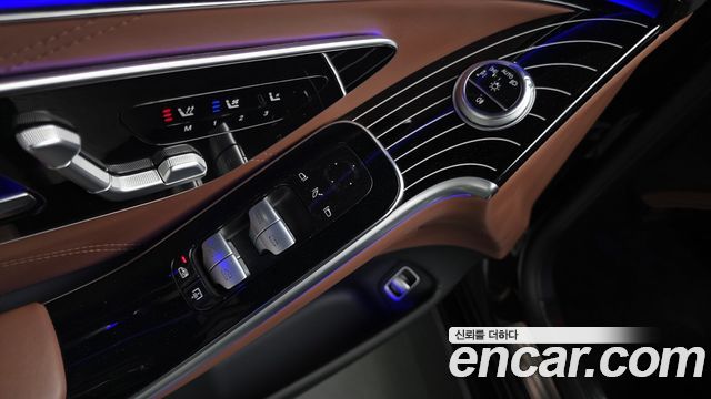 Mercedes-Benz S-Class 2023 — photo 37