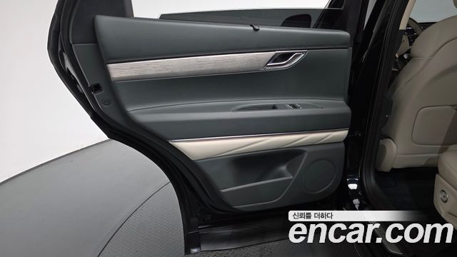 Genesis GV80 2025 — photo 15
