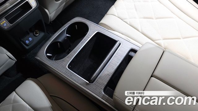 Genesis GV80 2025 — photo 28