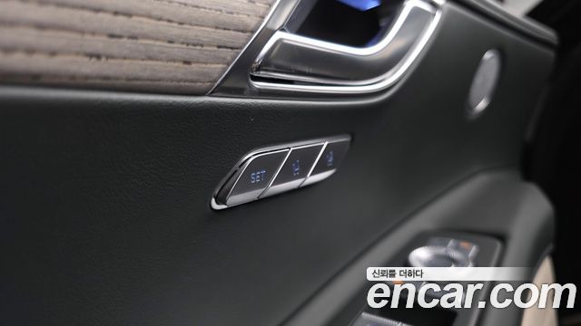 Genesis GV80 2025 — photo 34