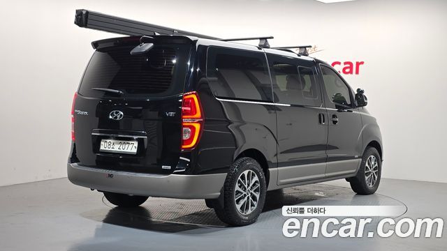 Hyundai Starex 2018 — photo 2