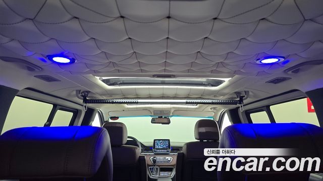 Hyundai Starex 2018 — photo 17