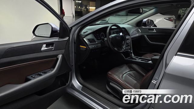 Hyundai Sonata 2017 — photo 13