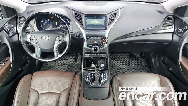 Hyundai Grandeur 2015 — photo 10