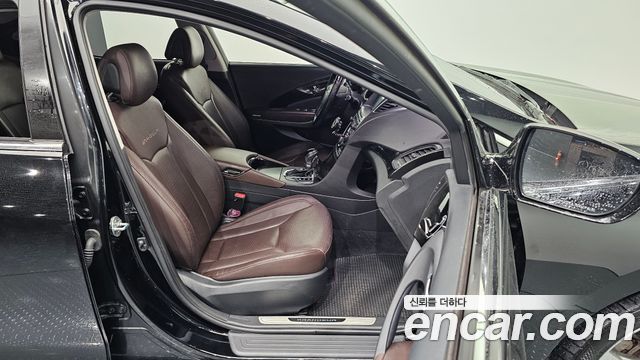 Hyundai Grandeur 2015 — photo 13