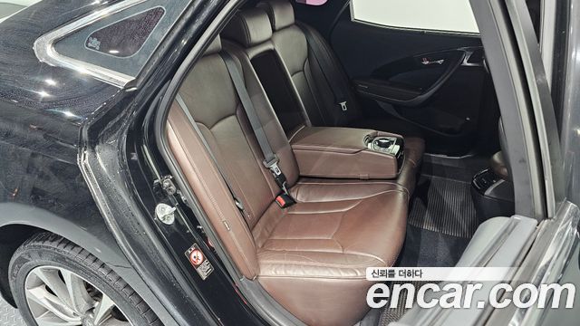 Hyundai Grandeur 2015 — photo 17