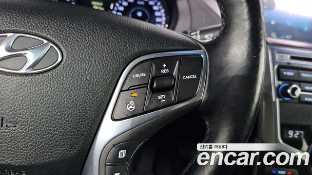 Hyundai Grandeur 2015 — photo 23