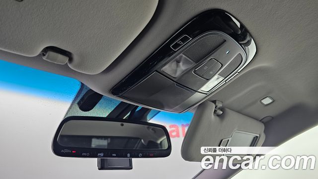 Hyundai Grandeur 2015 — photo 25