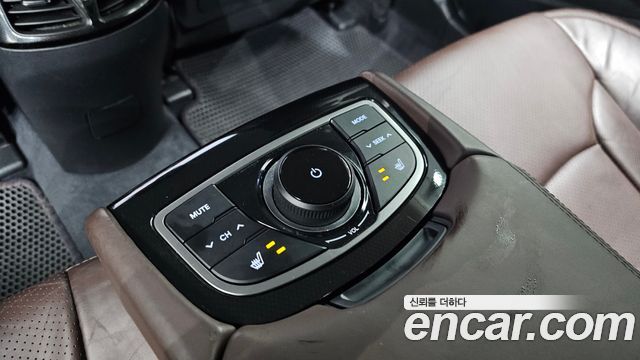 Hyundai Grandeur 2015 — photo 26